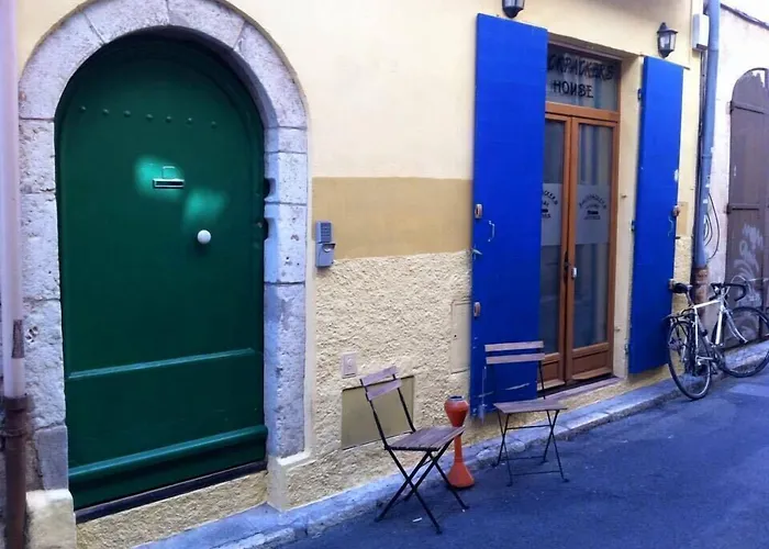 Auberge de jeunesse Backpackers à Antibes