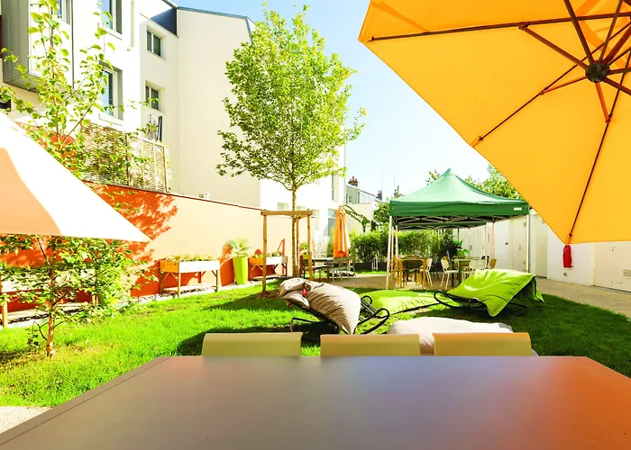 Hotel The People - Tours