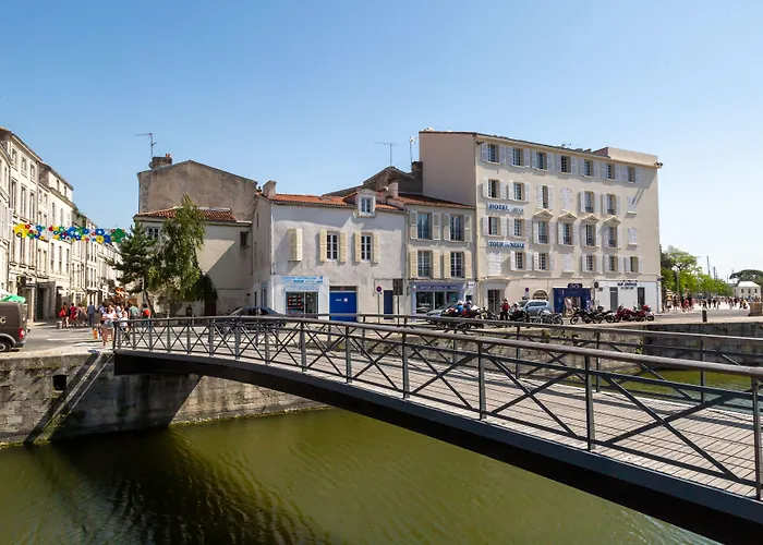 Hôtel La Tour de Nesle La Rochelle Vieux Port