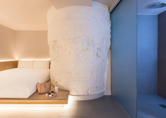 Zedwell Underground Hotel Tottenham Court Rd Londres