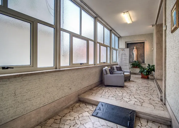 Hotel Casa Per Ferie Ravasco San Pietro à Rome