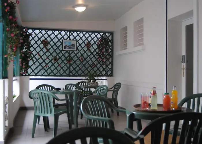 Hôtel Saint Contard Lourdes