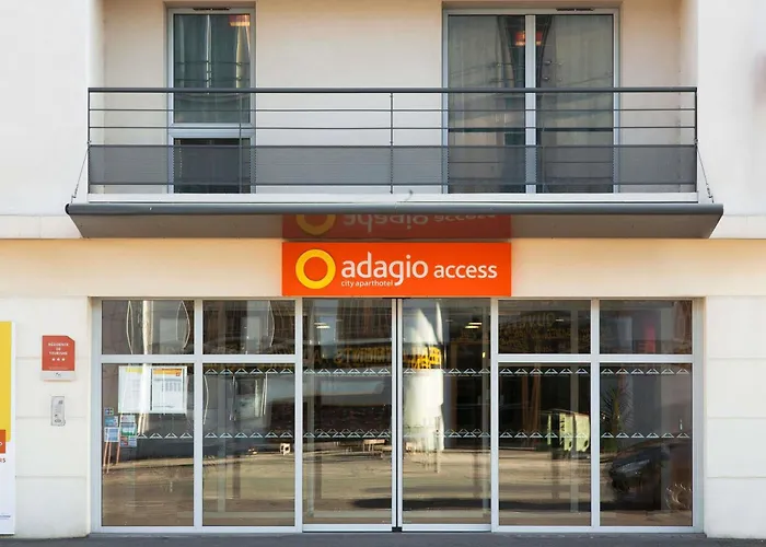 Hotel pas CherAdagio Access