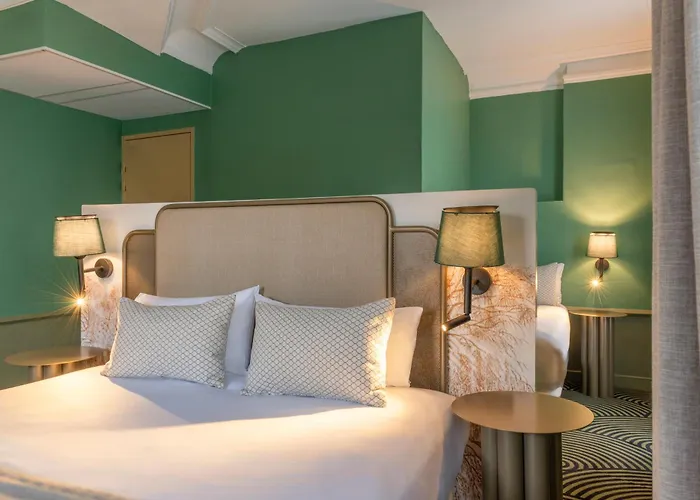 Hotel Avalon Paris Gare du Nord