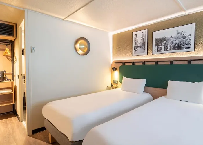 Hotel pas CherCampanile Clermont Ferrand - Le Brezet