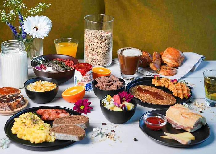 B&B HOTEL Lille Centre Grand Palais