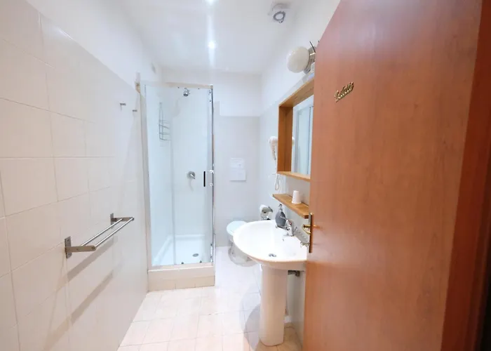 Gialel Guesthouse Rome