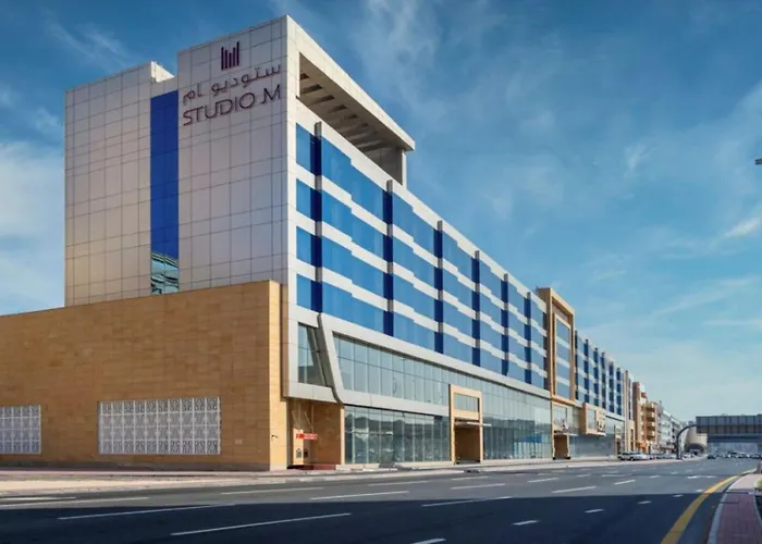 Studio M Arabian Plaza Hotel & Hotel Apartments Dubaï