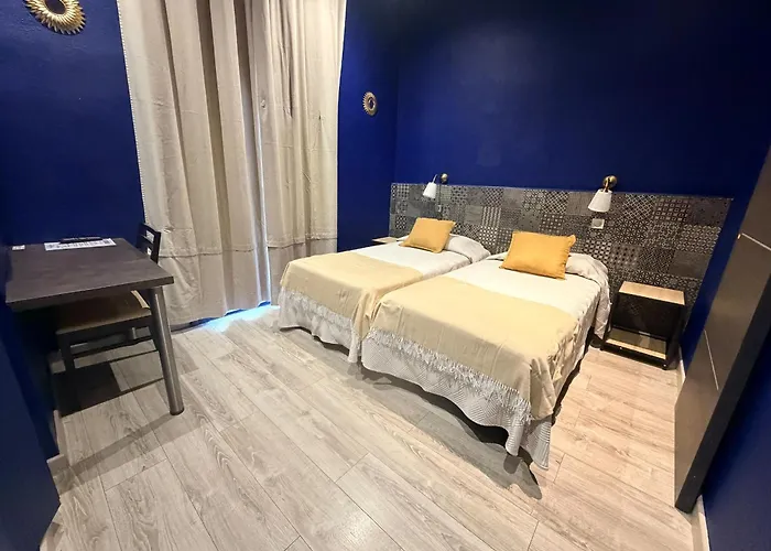 Hotel pas CherDe La Comédie