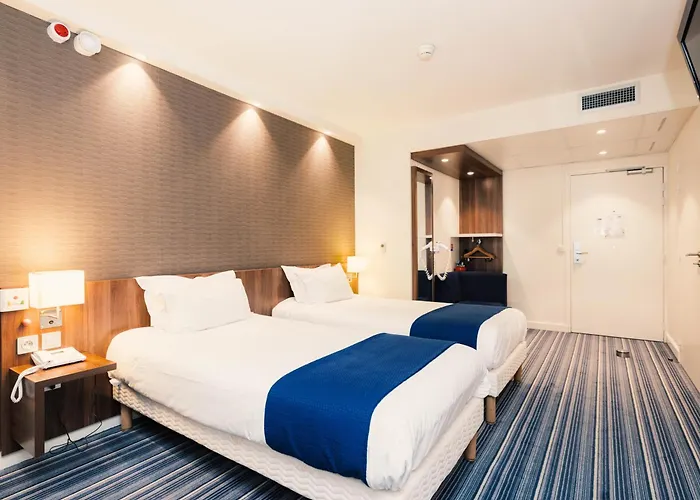 Holiday Inn Express Lille Centre By Ihg