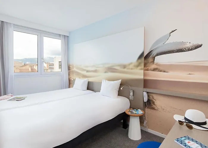 Hotel ibis Styles Toulon Centre Port