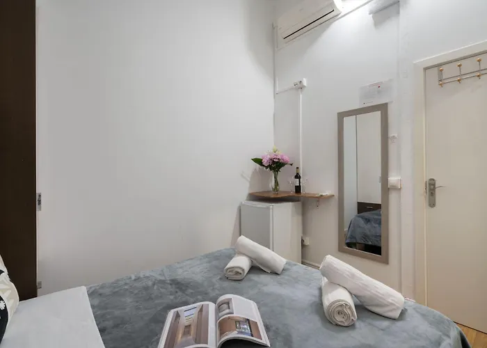 SANT ANTONI HOSTAL, Sustainable Tourism Barcelone