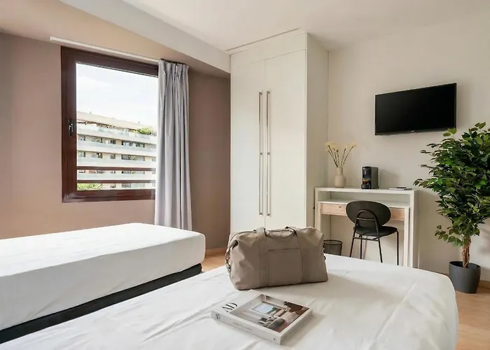 Limehome Barcelona Carrer De Fontcoberta - Digital Access