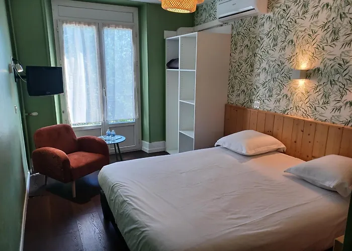 Hotel Le Colibri Aix-les-Bains