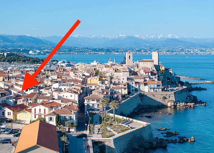 Bed and Breakfast Les Petits Volets 2 à Antibes