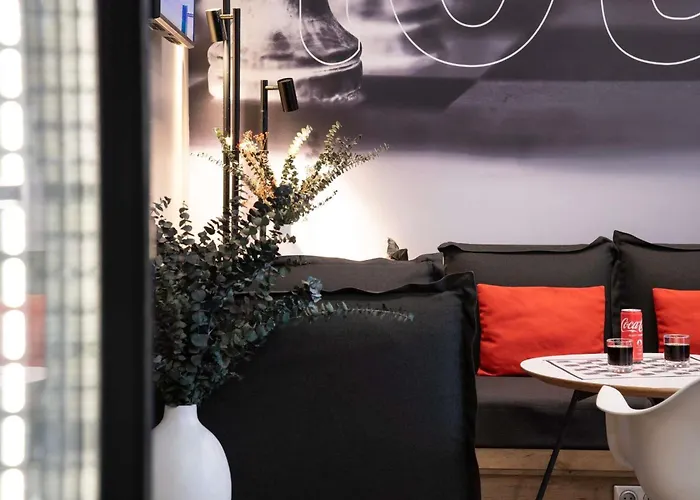 Hotel ibis Paris Gare du Nord TGV