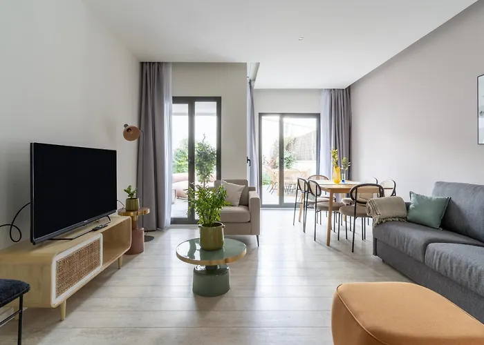 Limehome Barcelona Rector Triado