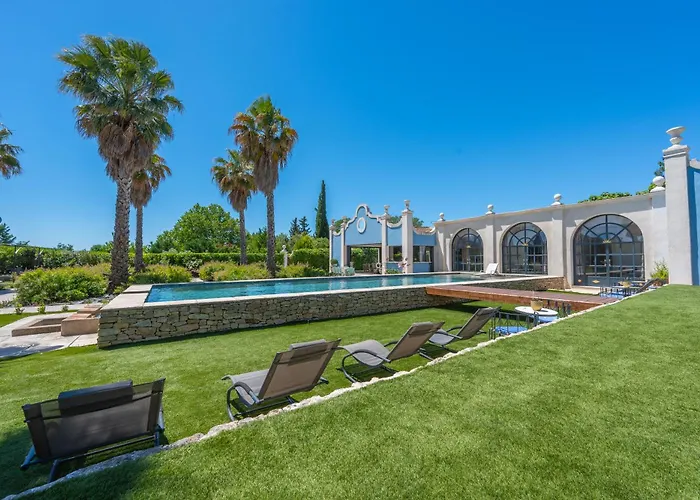 Blue Palm Provence Villa&Suites Aix-en-Provence