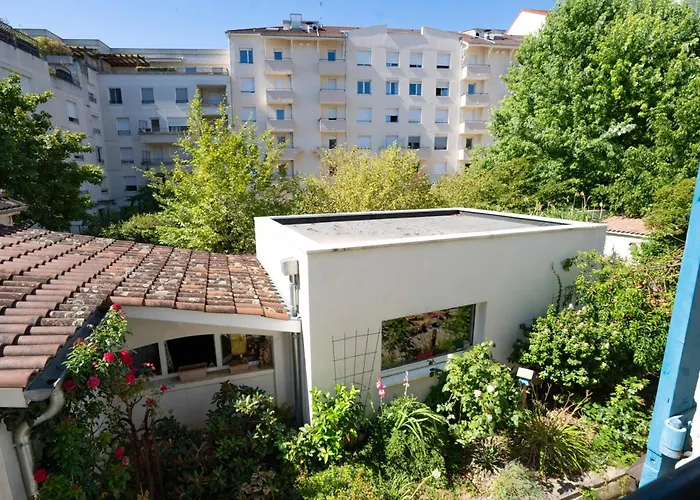 Bed and Breakfast La Cerisaie à Lyon