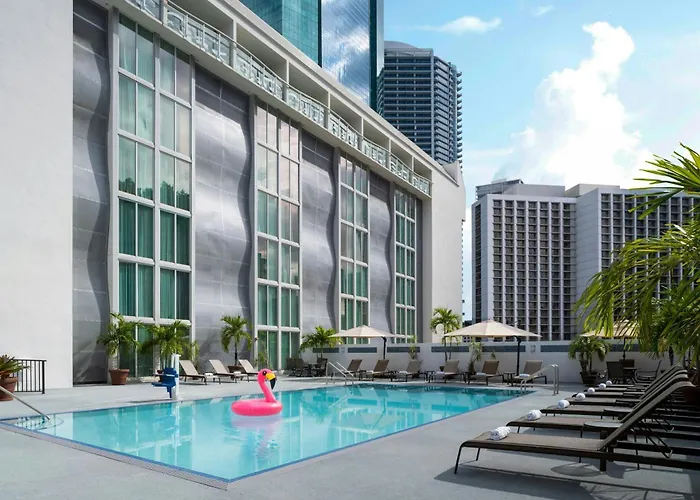 Hotel Courtyard Miami Downtown Brickell Area