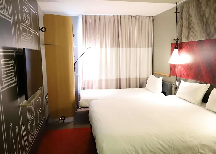 Hotel ibis Paris Coeur d'Orly Airport