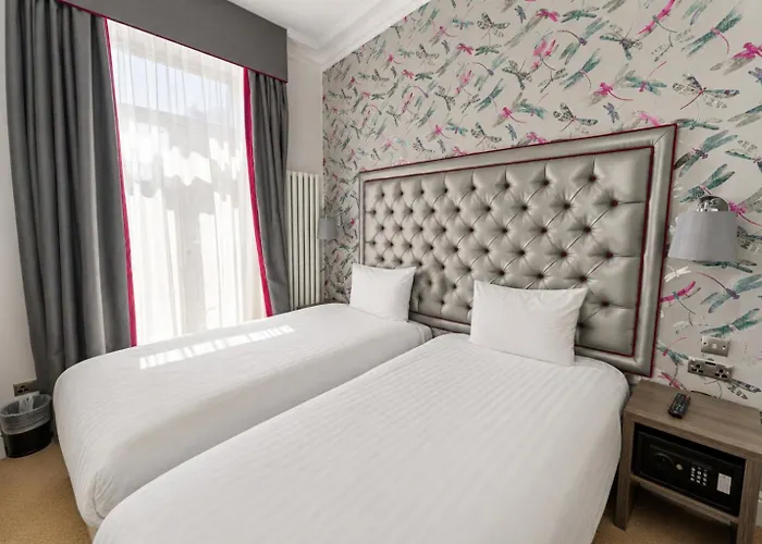 The Beverley Hotel London - Victoria