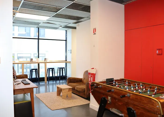 Auberge de Jeunesse Barbey - Youth Hostel Bordeaux