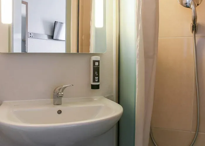 B&B HOTEL Marseille Estaque