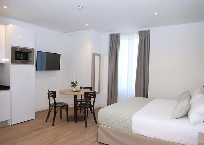Aparthotel New Point Opera à Madrid