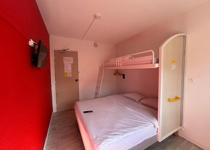 Unisotel Colmar Ex Hôtel F1