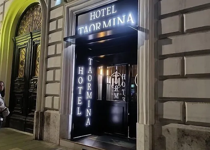 Hotel Taormina Rome