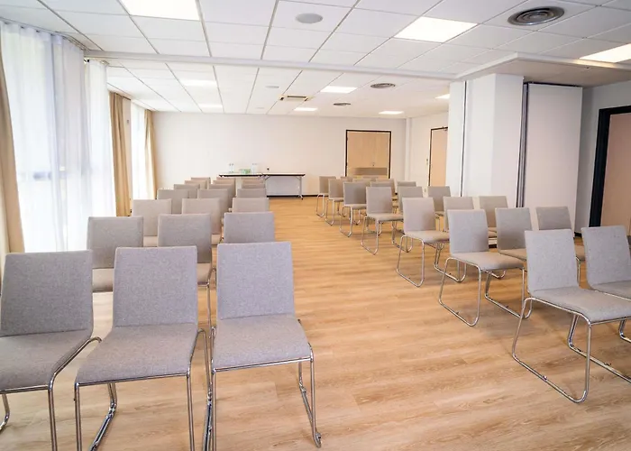 Hotel ibis Styles Tours Centre
