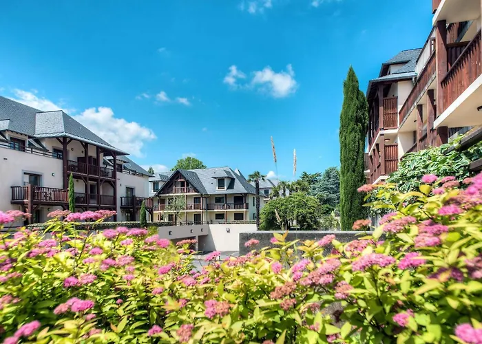 Comfort Aparthotel Lourdes L'Acacia