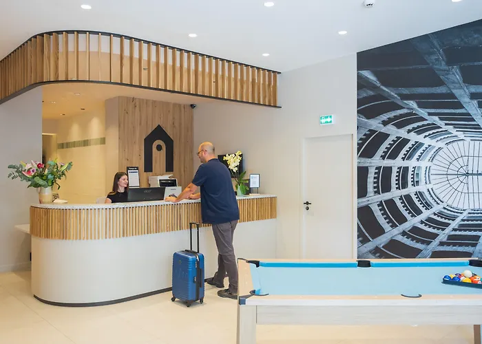 Brit Hotel Suisse et Bordeaux - Centre Gare Grenoble