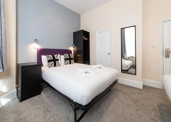 Royal London Hotel By Saba