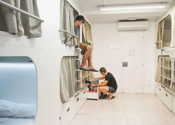 Onefam Ramblas Barcelone