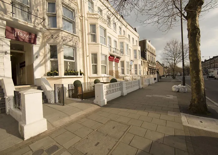 Royal London Hotel By Saba