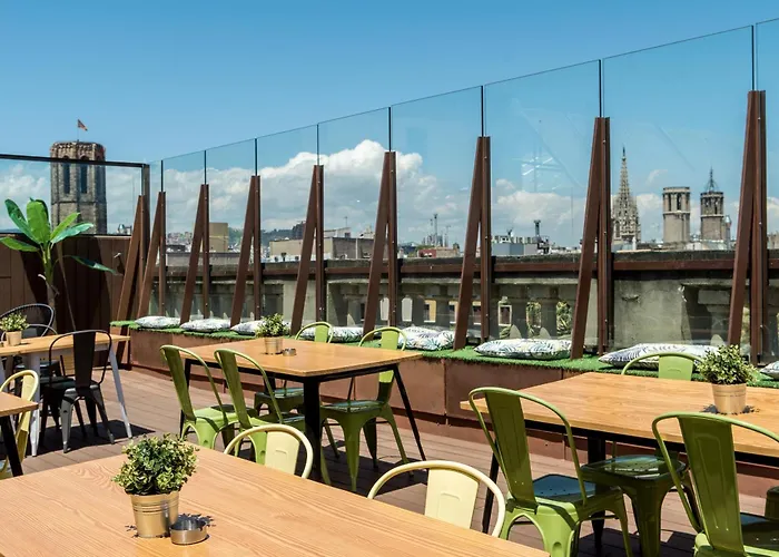 Hotel pas CherKabul Party Barcelona