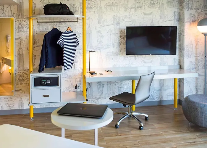 Hotel Ibis Styles New York Laguardia Airport