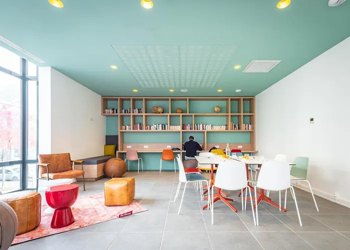 Auberge de jeunesse Le Hüb - Grenoble